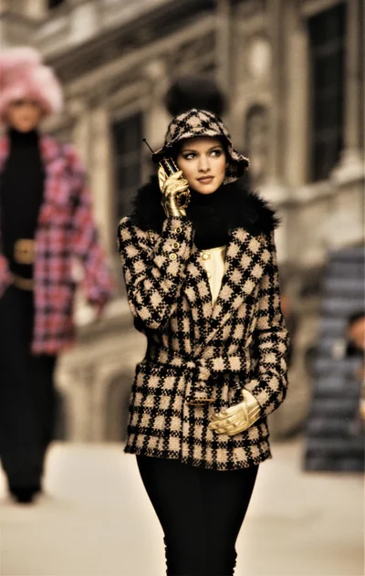 Look 32